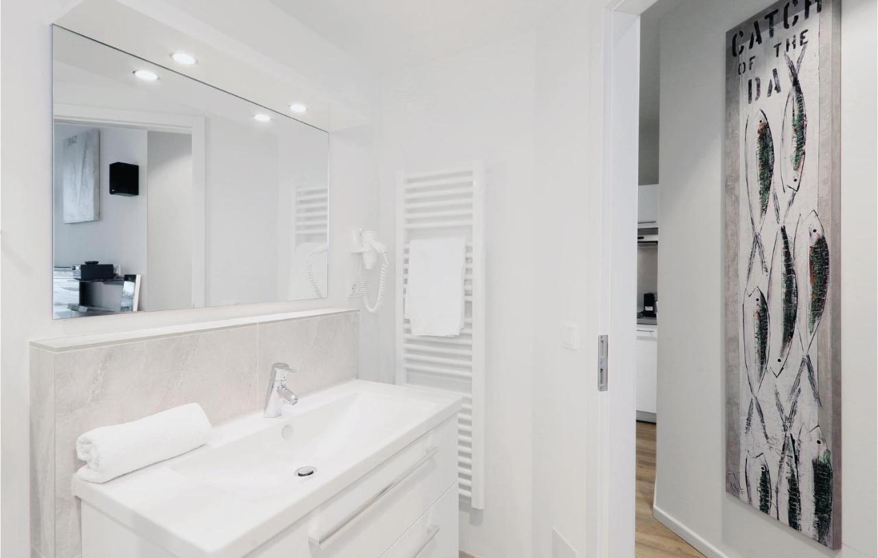 Awesome Apartment In Luebeck Travemuende エクステリア 写真