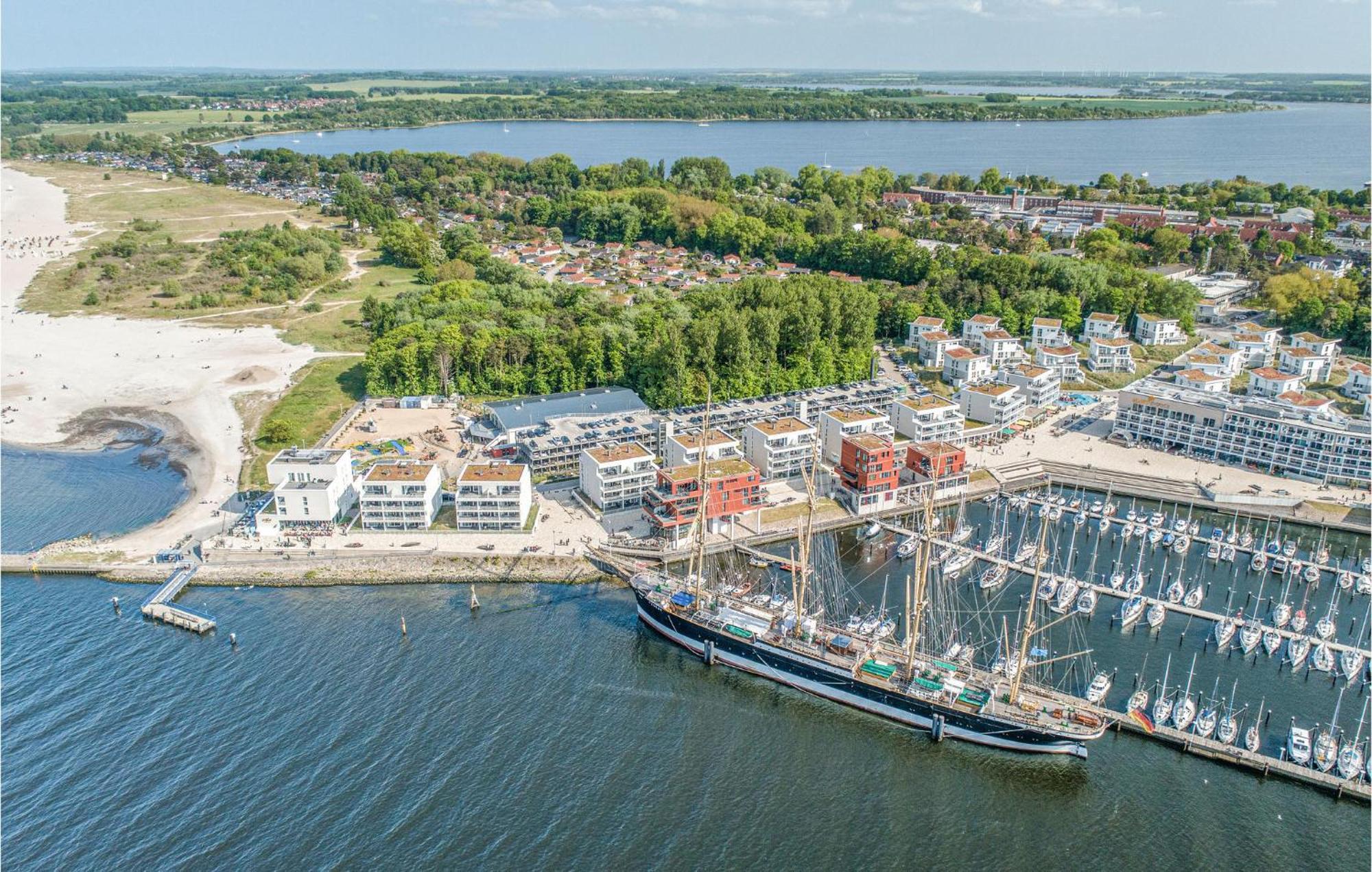 Awesome Apartment In Luebeck Travemuende エクステリア 写真
